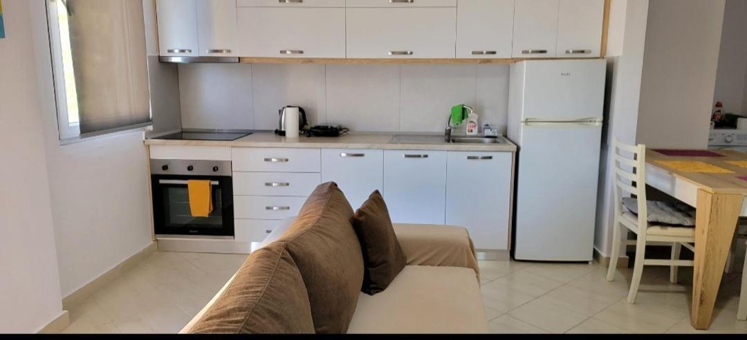Antea Apartments 1-2 Vlorë Eksteriør bilde